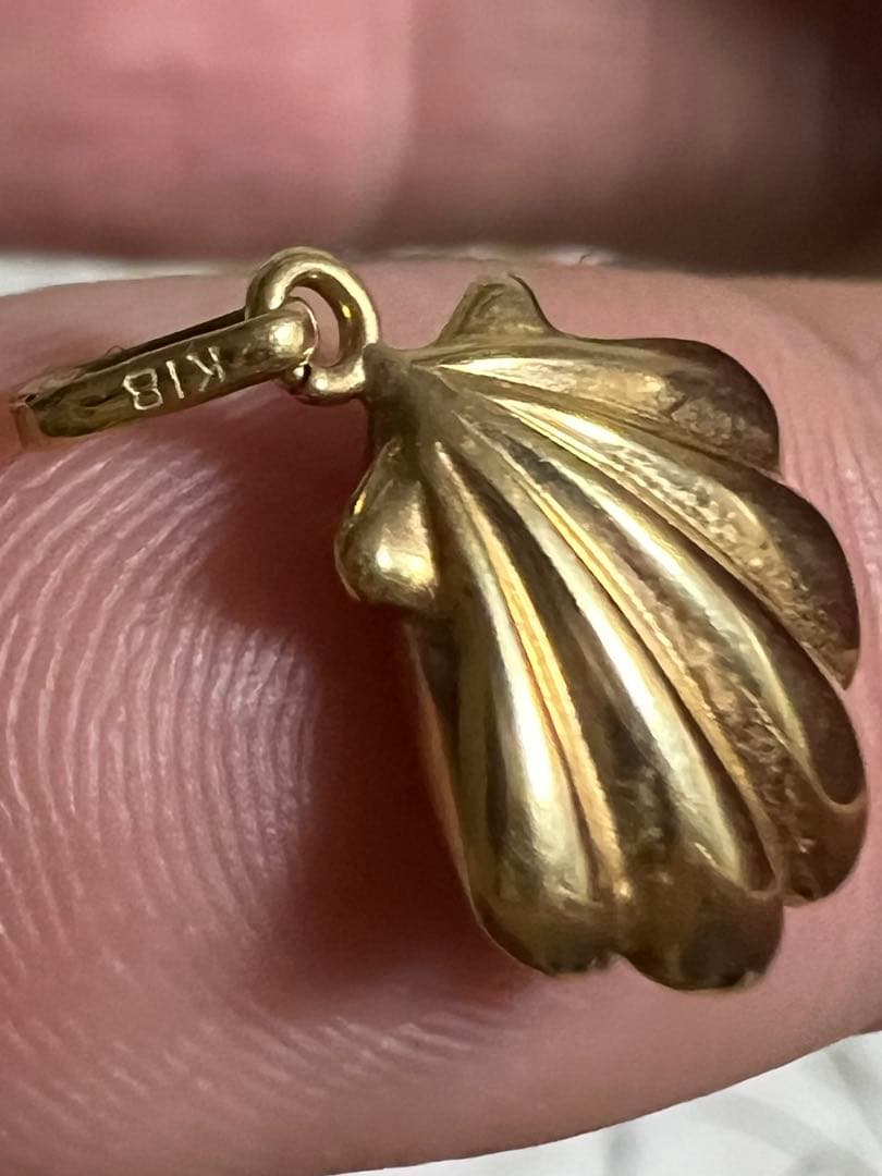 18k YG貝殻　ペンダントトップ　0.8g