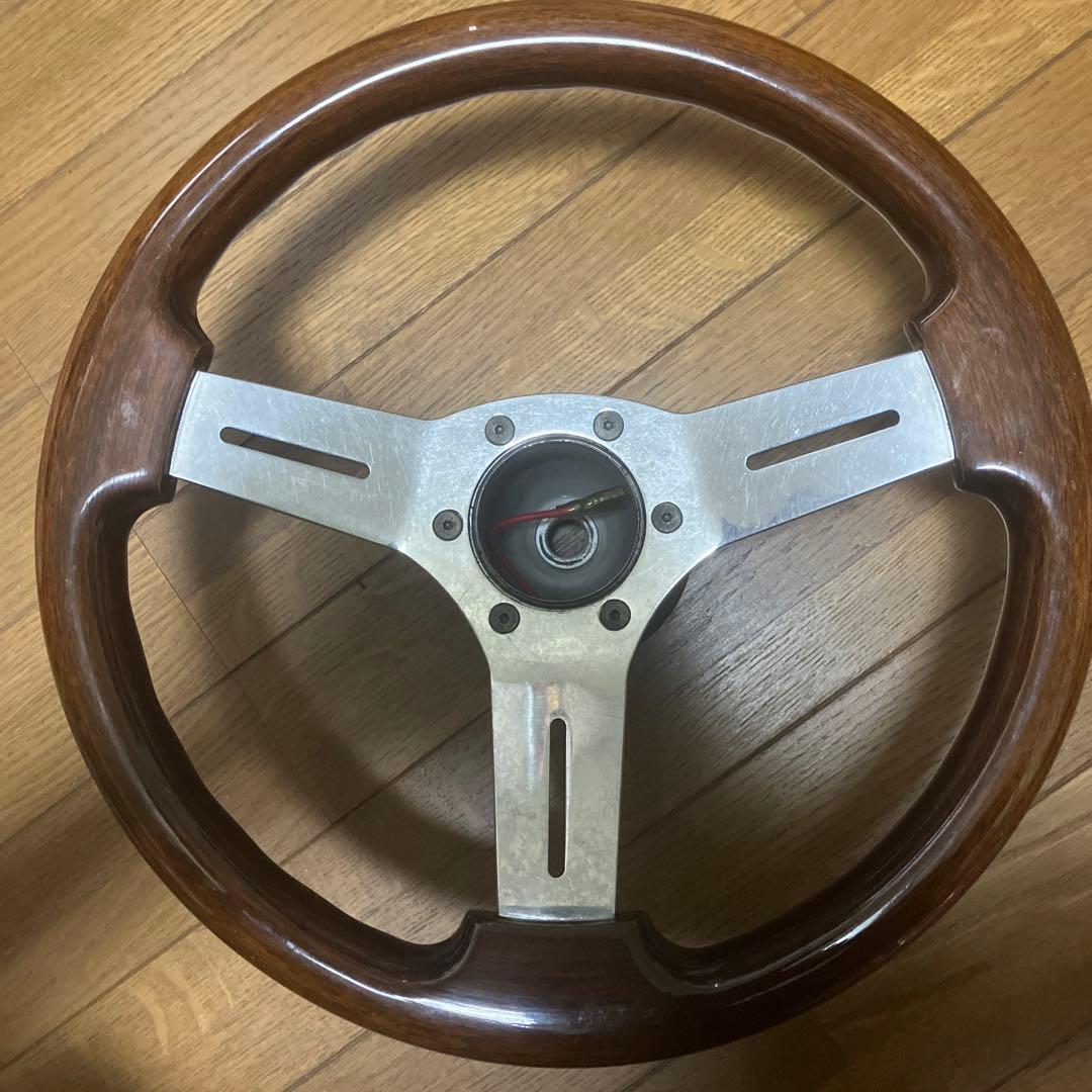 ナルディ　ステアリング　ウッド