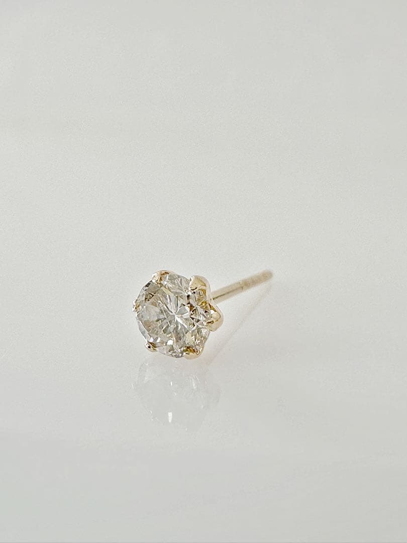 K18 天然 ダイヤ 0.15ct 片耳ピアス！①