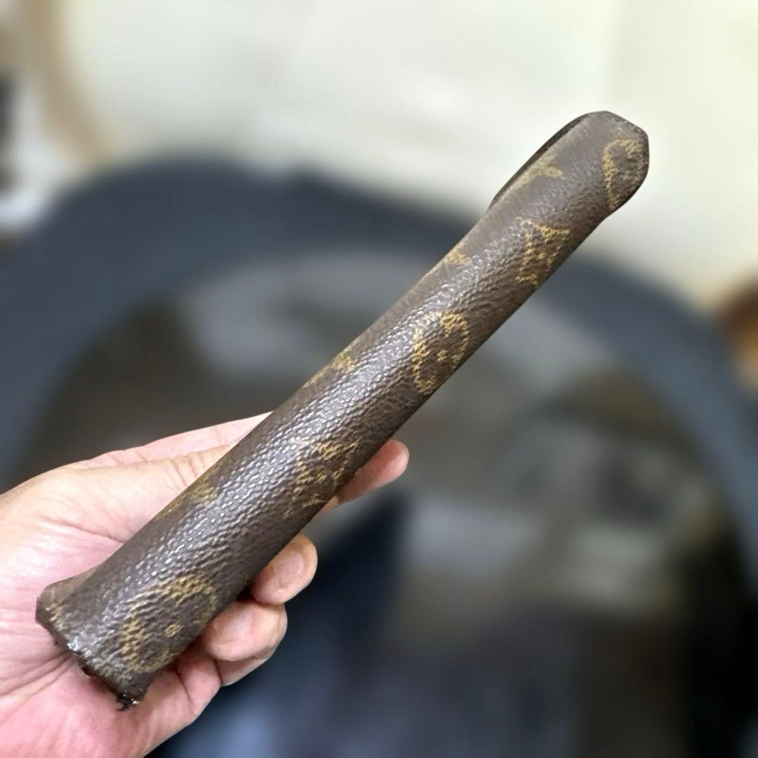 11☆良品♪カード10枚タイプ☆サラ長財布