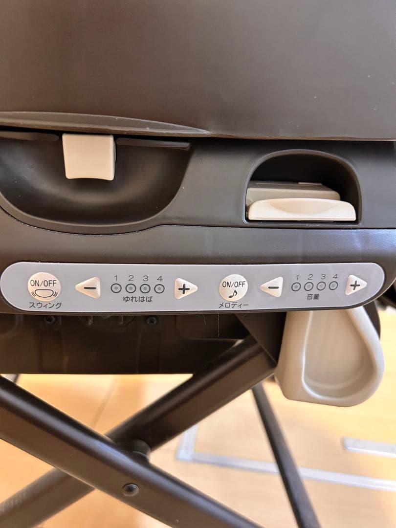 トイザらス限定 コンビ ネムリラ オートスウィング ネムリラAT