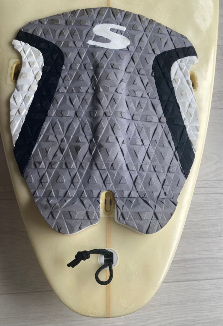 サーフボード 6'4