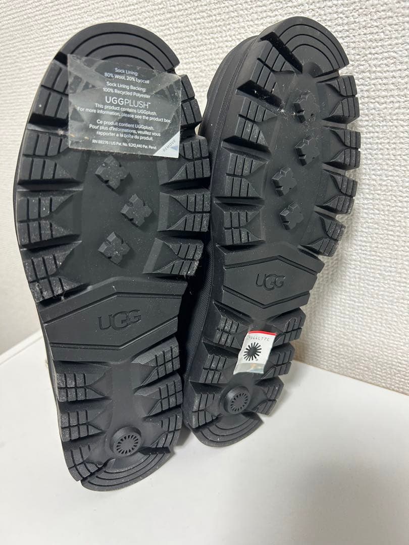 UGGブーツ未使用。