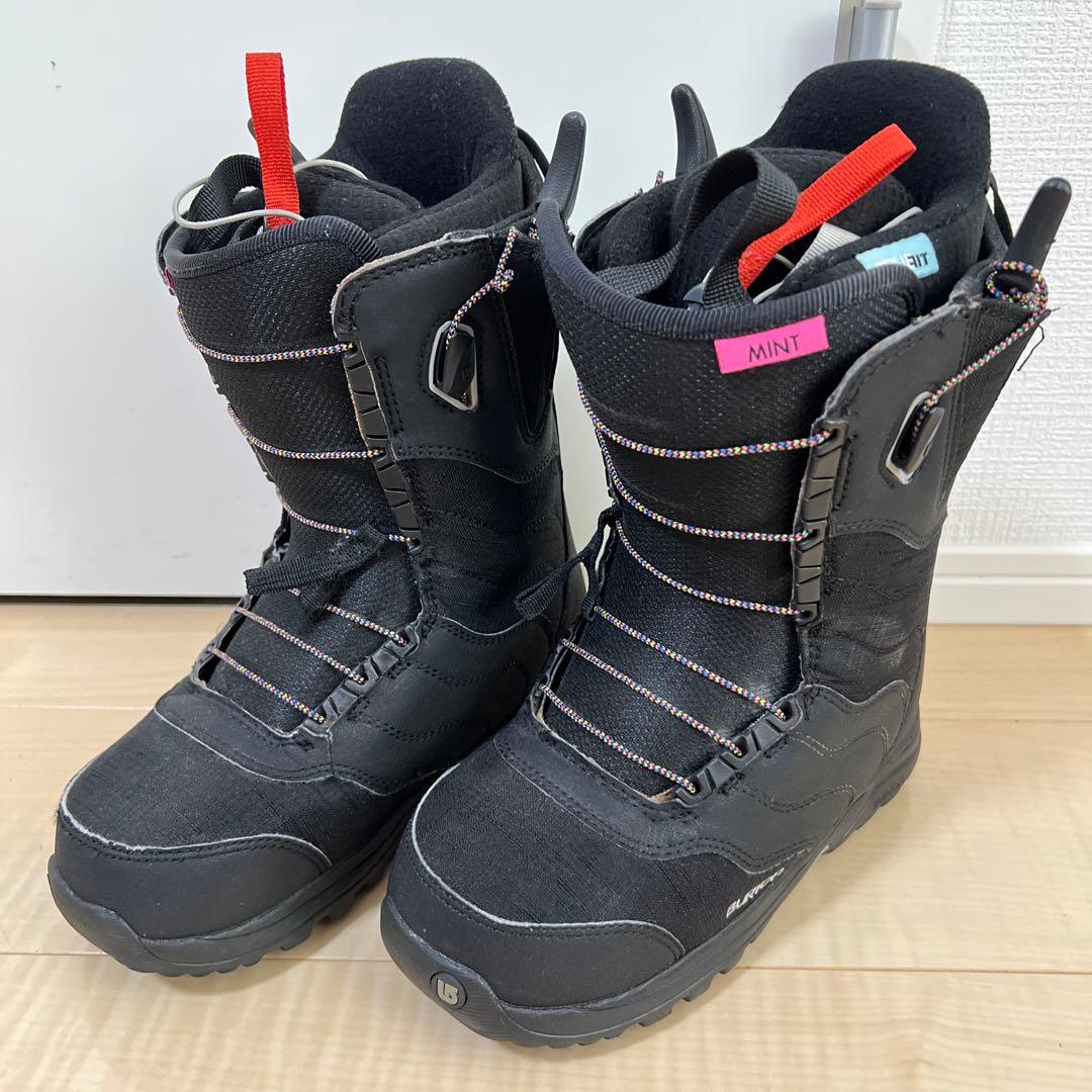【美品_即日発送】BURTON スノボMINT-ASIAN FIT 22.5cm