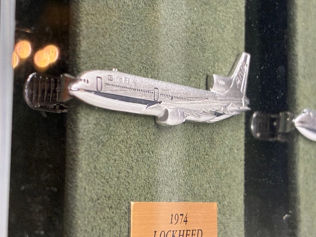 ANA 全日空商事 ネクタイピン15種類 旅客機 オリジナルコレクションケース付