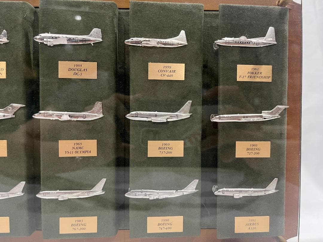 ANA 全日空商事 ネクタイピン15種類 旅客機 オリジナルコレクションケース付