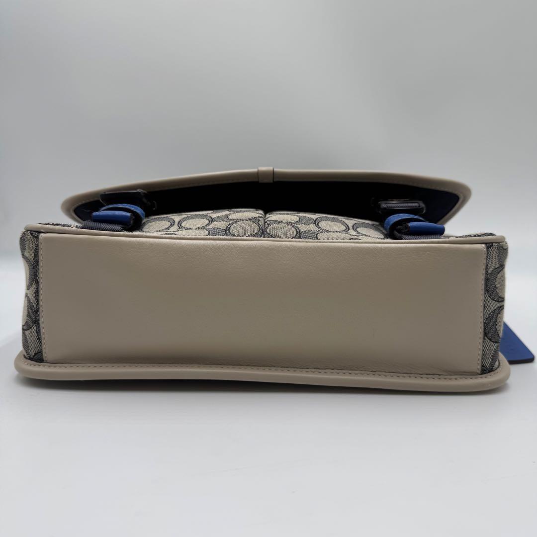 未使用級✨ コーチ リーグ メッセンジャーバッグ シグネチャー ジャガード 白