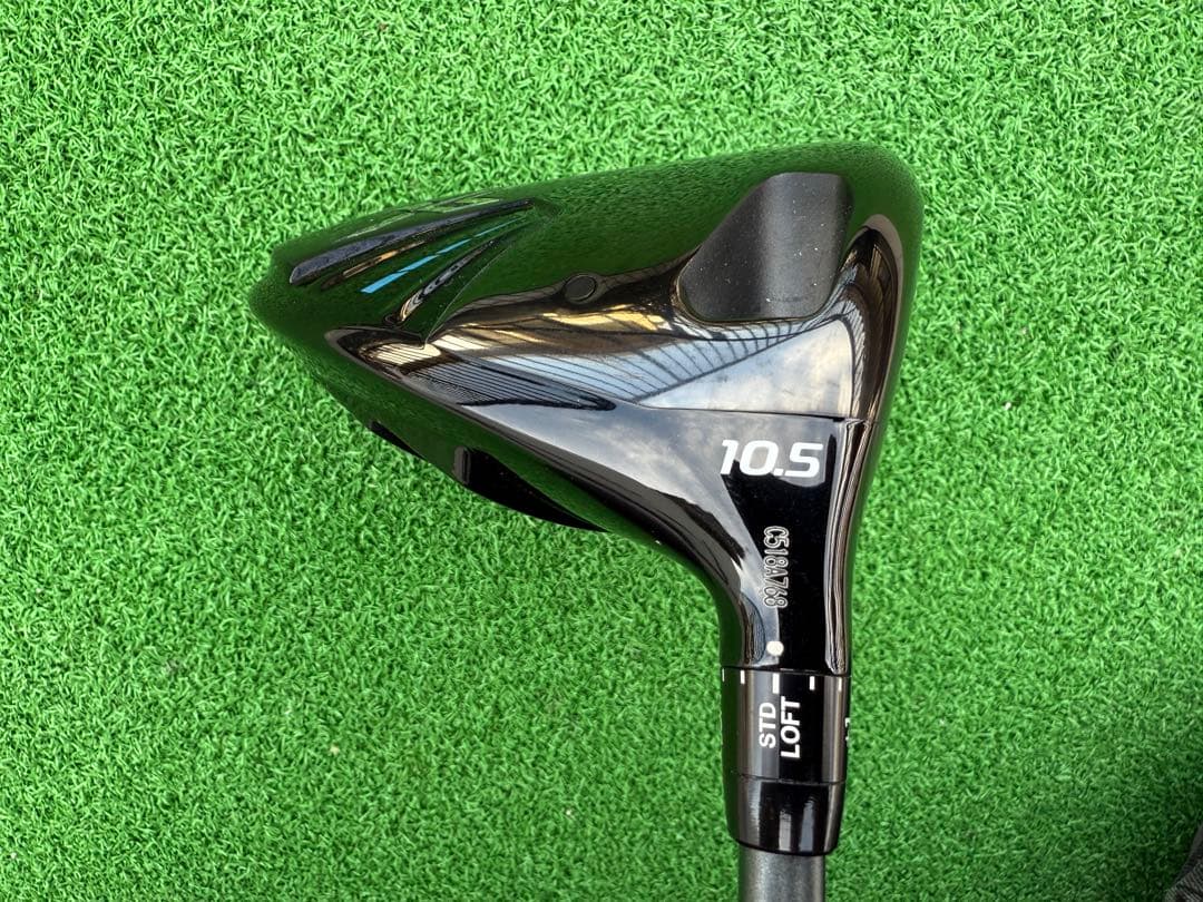 美品 ゼクシオX 2024 ドライバー 10.5度 純正シャフト フレックスSR