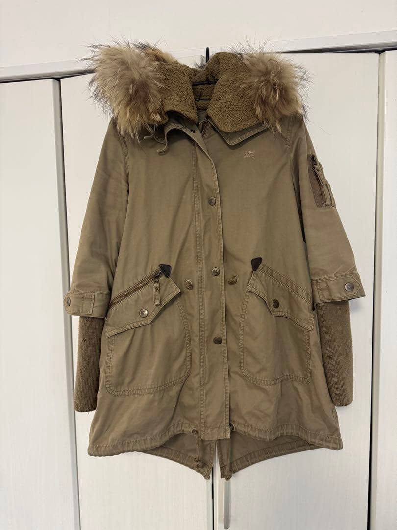 Burberry Blue label ベージュファー付きモッズコート