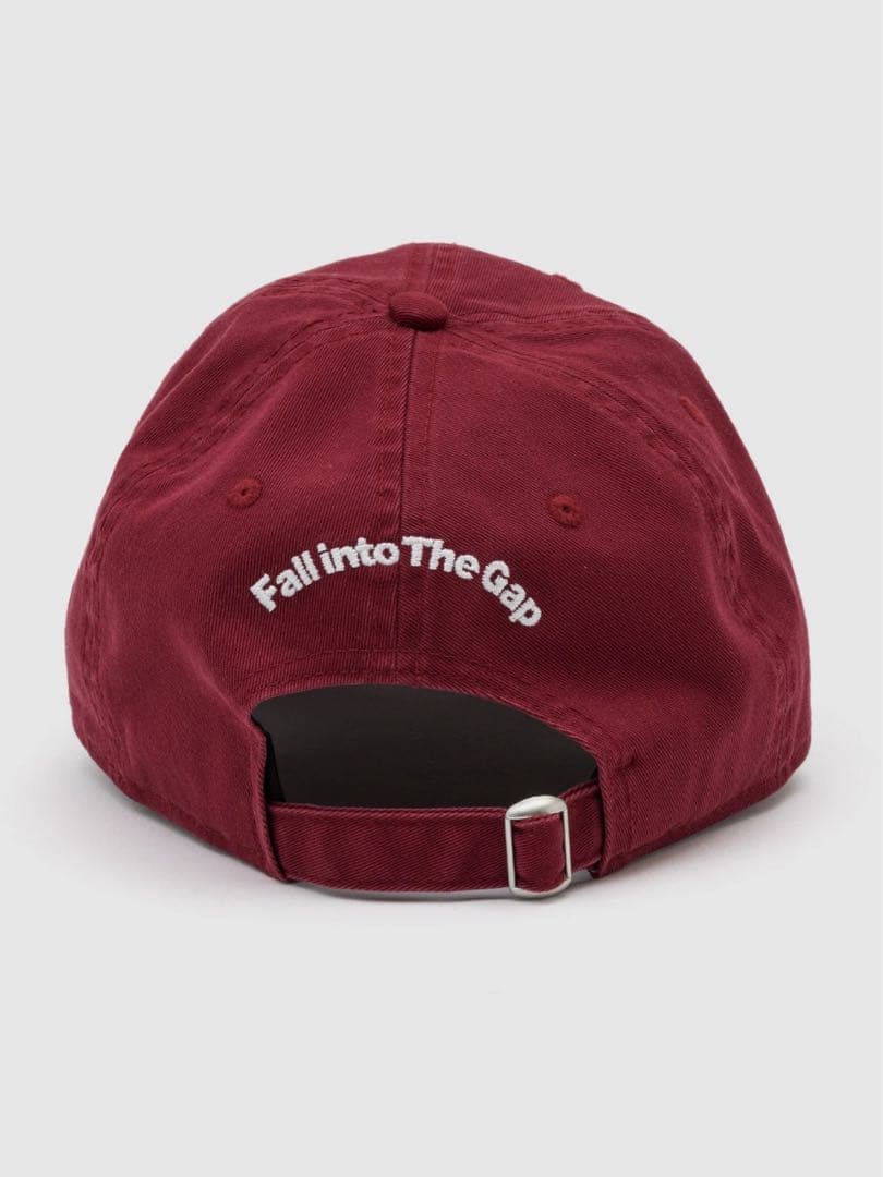 【新品】GAP NEWERA 限定コラボ ロゴ ベースボールキャップ レッド