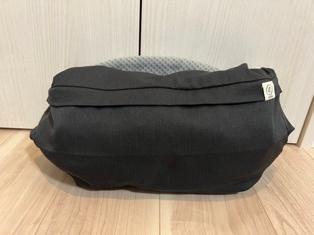 エルゴベビー　抱っこ紐　オムニブリーズ　グレー　灰色　メッシュ