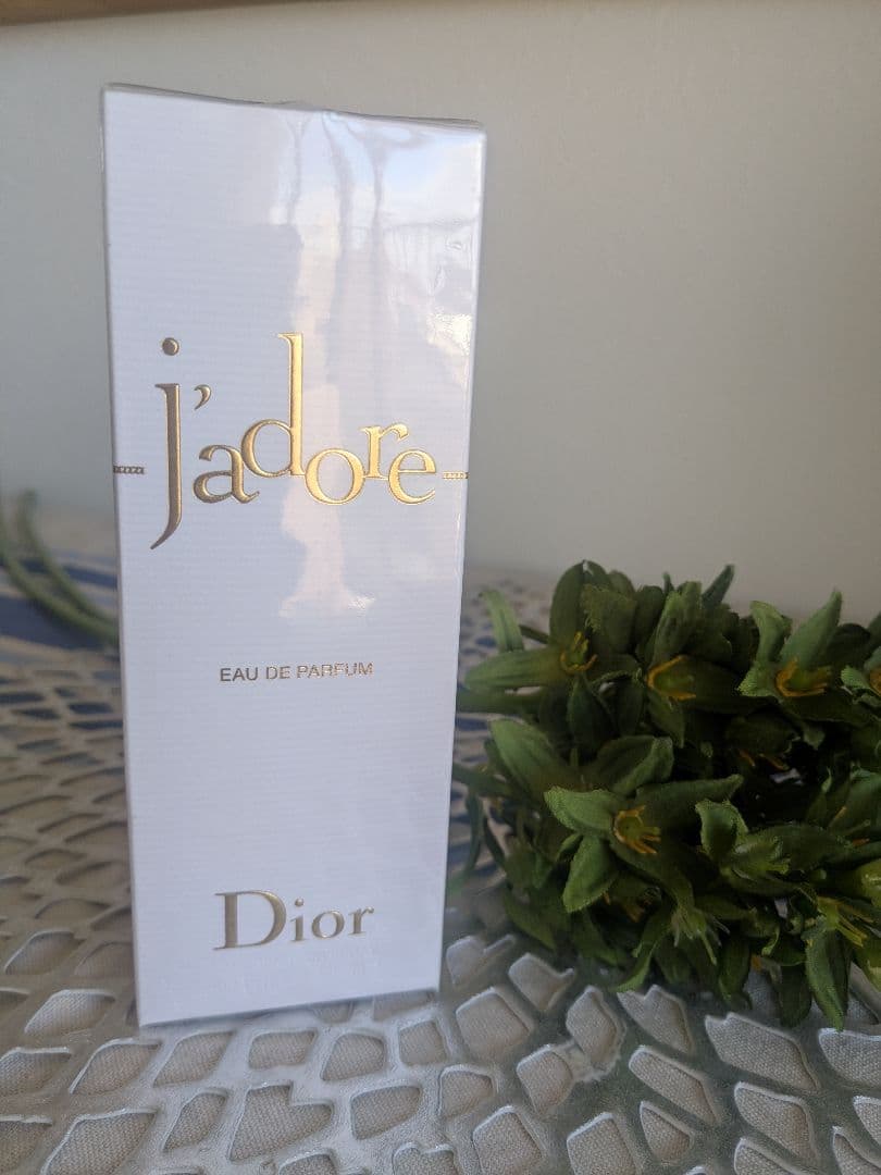 Dior j'adore 新品未開封　香水 Eau de Parfum 30ml