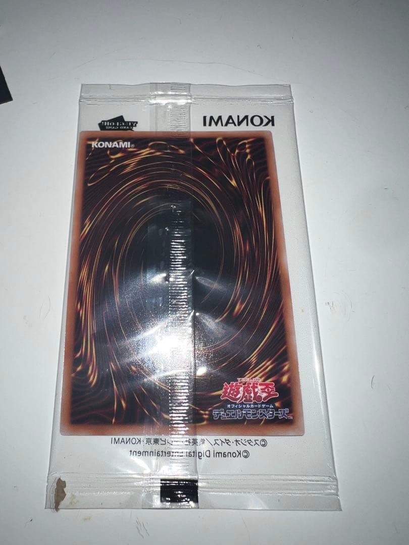 美品　遊戯王 WCS 2023 来場者特典 ブラックマジシャンガール 魔法の筒