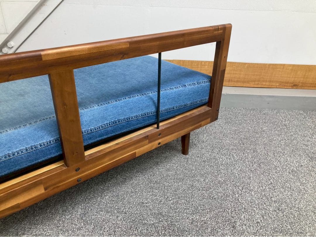 【展示品】ウニコ　SWELLA スウェラ　ベンチダイニングソファ　直接引取り対応