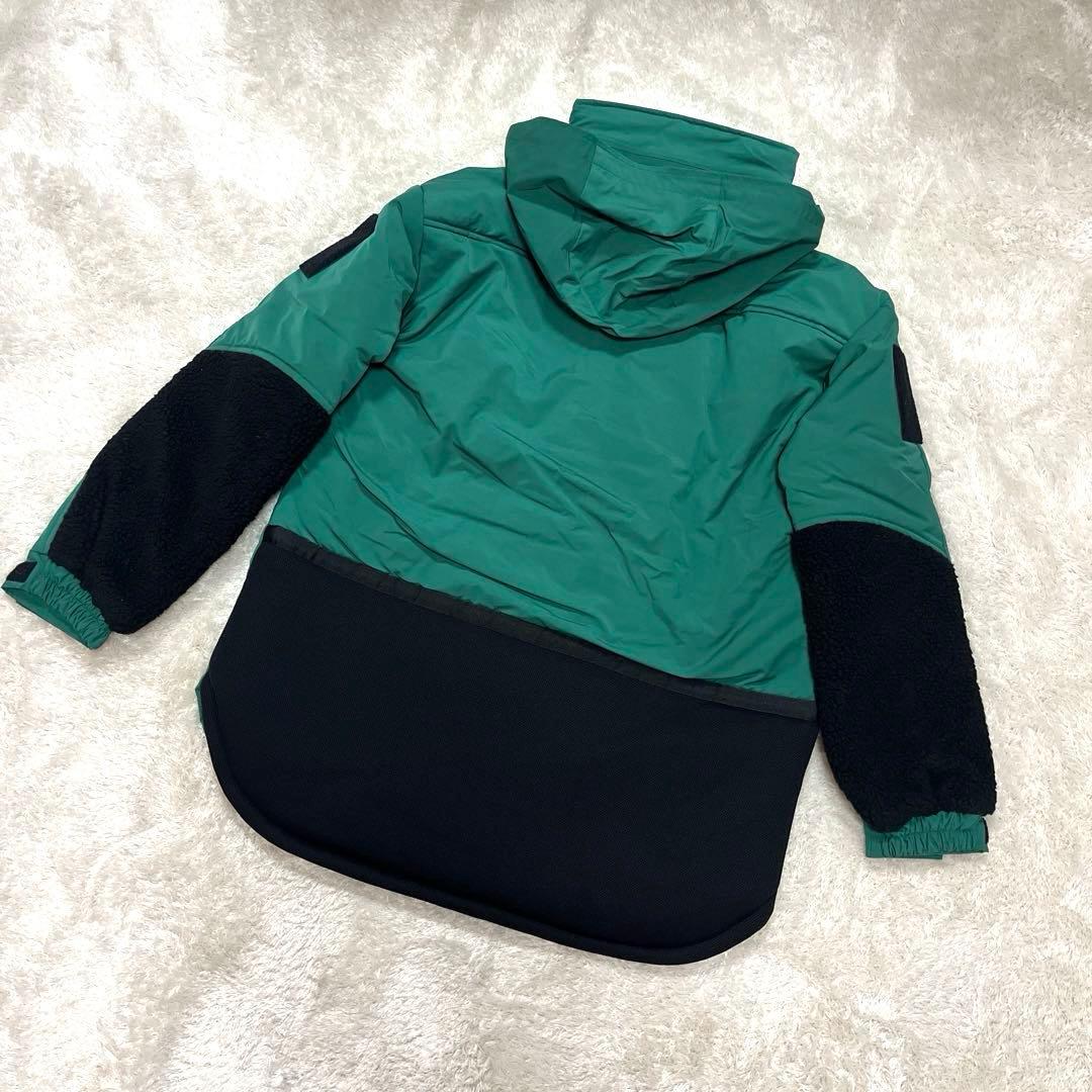 新品　Onitsuka Tiger ダウンジャケット　グリーン　Lサイズ