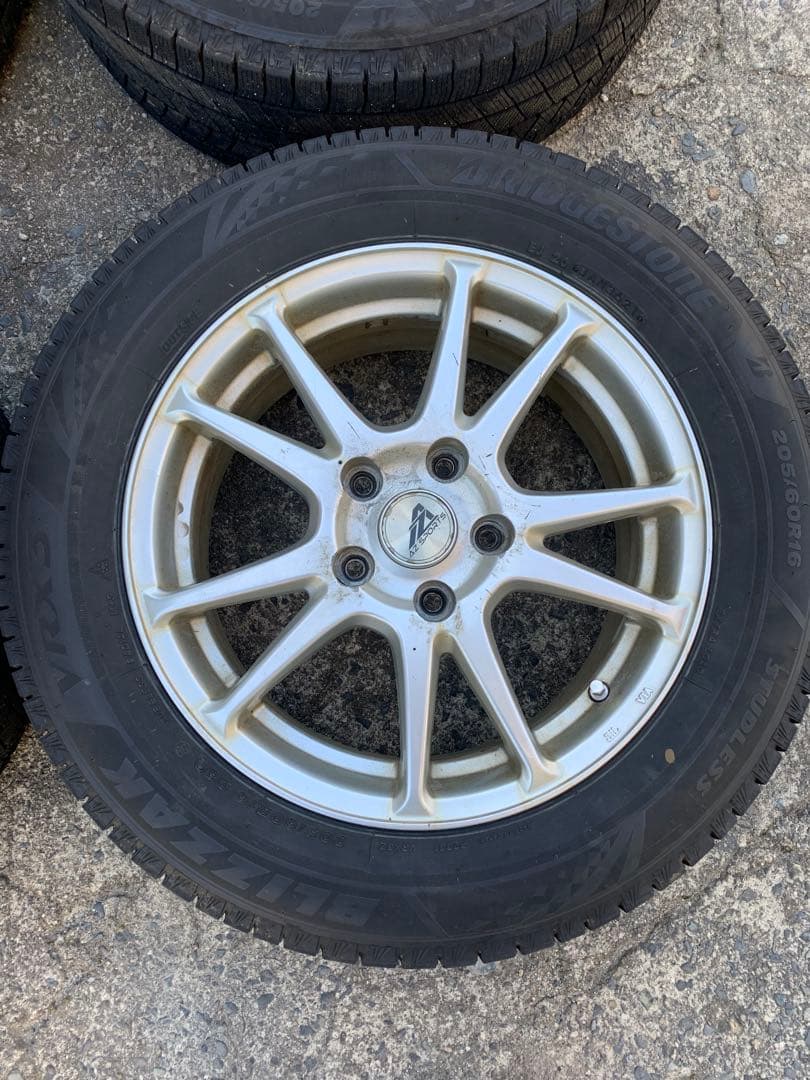 冬タイヤ4本セット（ブリザックVRX3）