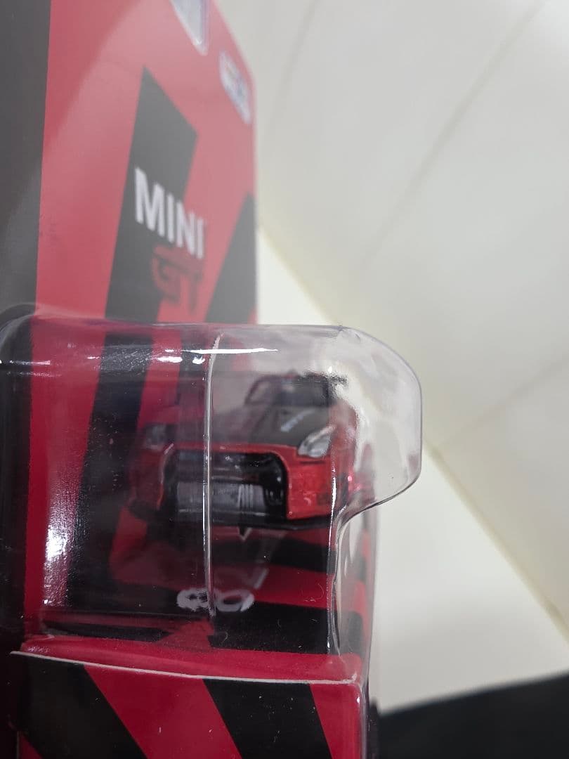 MINIGT LB Nissan GT-R R35 トイザらス限定 エラー品