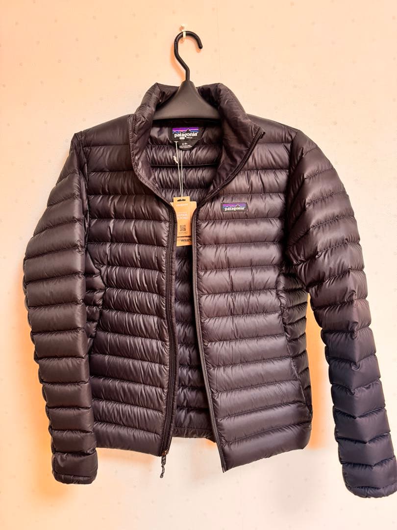 【新品未使用タグ付】パタゴニア ダウンジャケット ブラック Sサイズ 84675