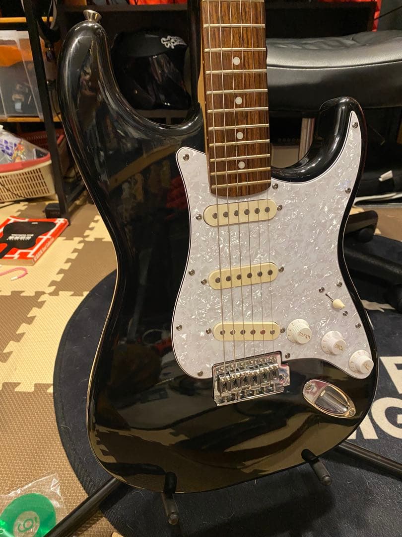 虎目ネック‼︎改造多数ストラトキャスター