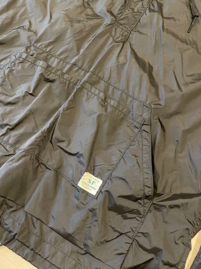 SASSAFRAS ササフラス　ナイロンアノラック　ブラック