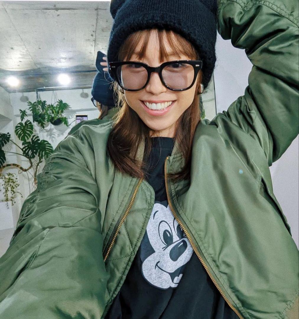 wcj 若槻千夏さん　ミッキーTシャツ100周年記念（ブラック）