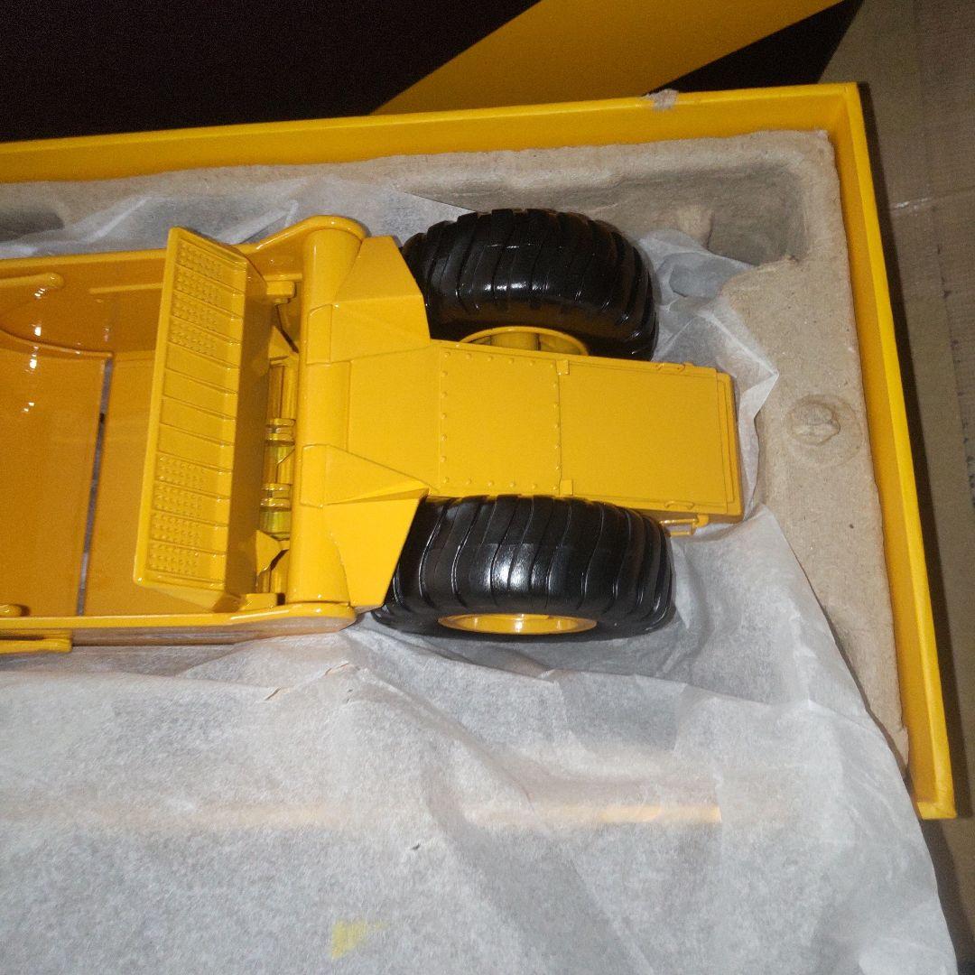 キャタピラー建機　CAT 660 SCRAPER 1/48