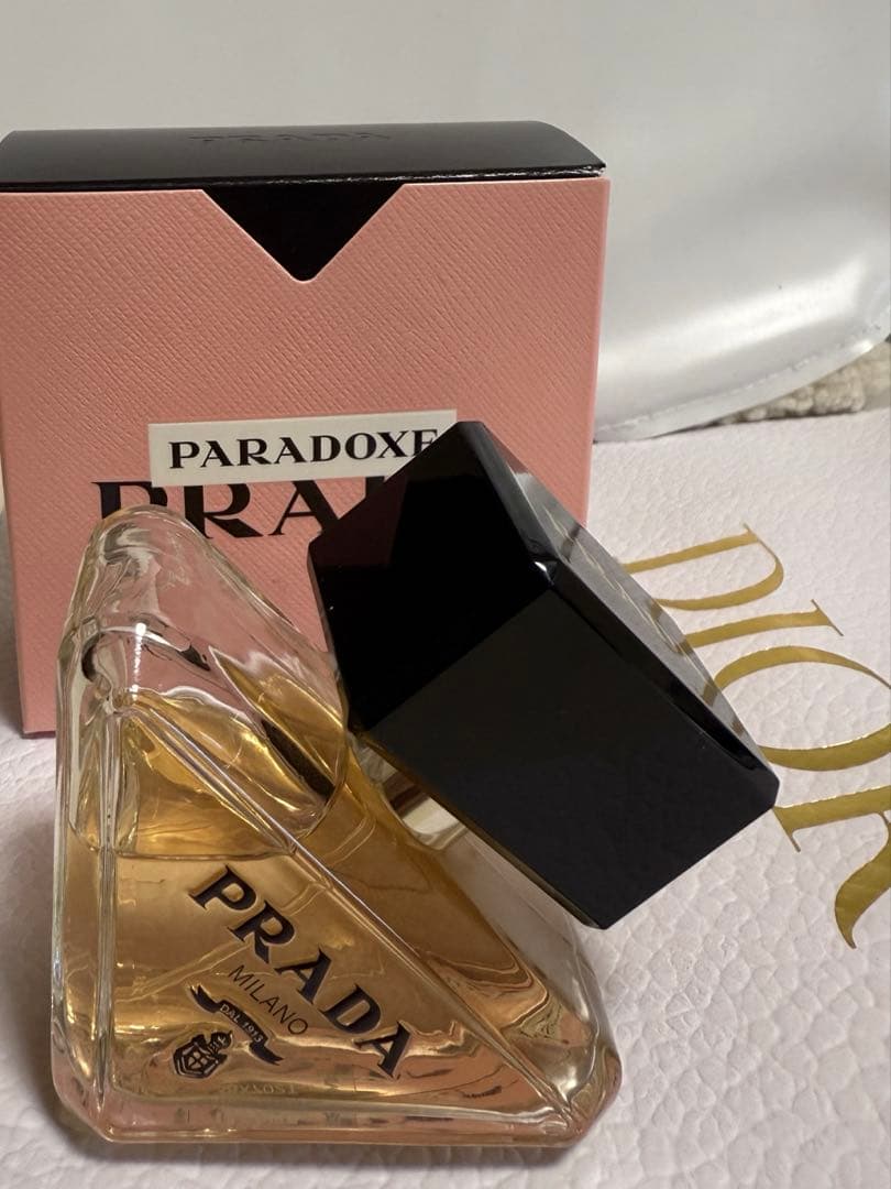 PRADA 香水　パラドックス オーデパルファム　30ml