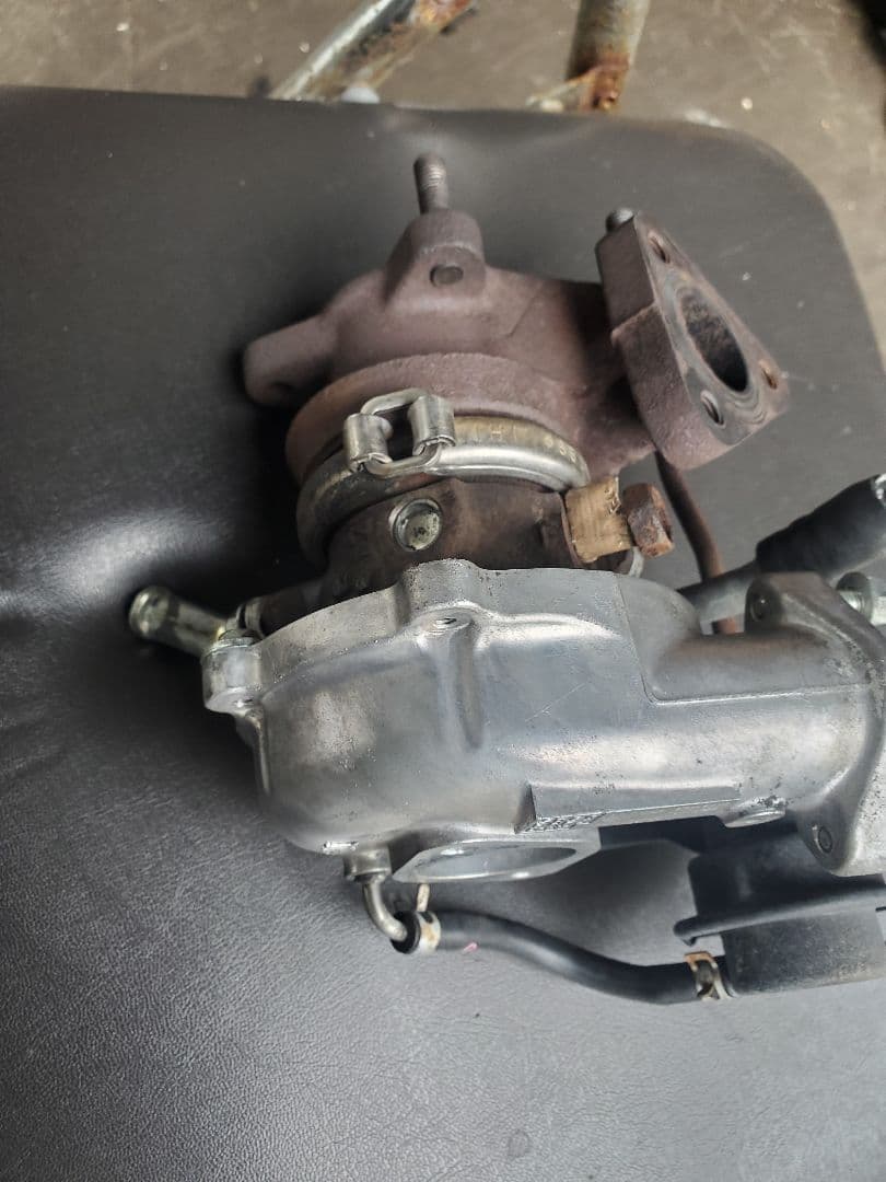 スズキ ラパンSS 平成１８年　タービン VZ50 コア用　K6A