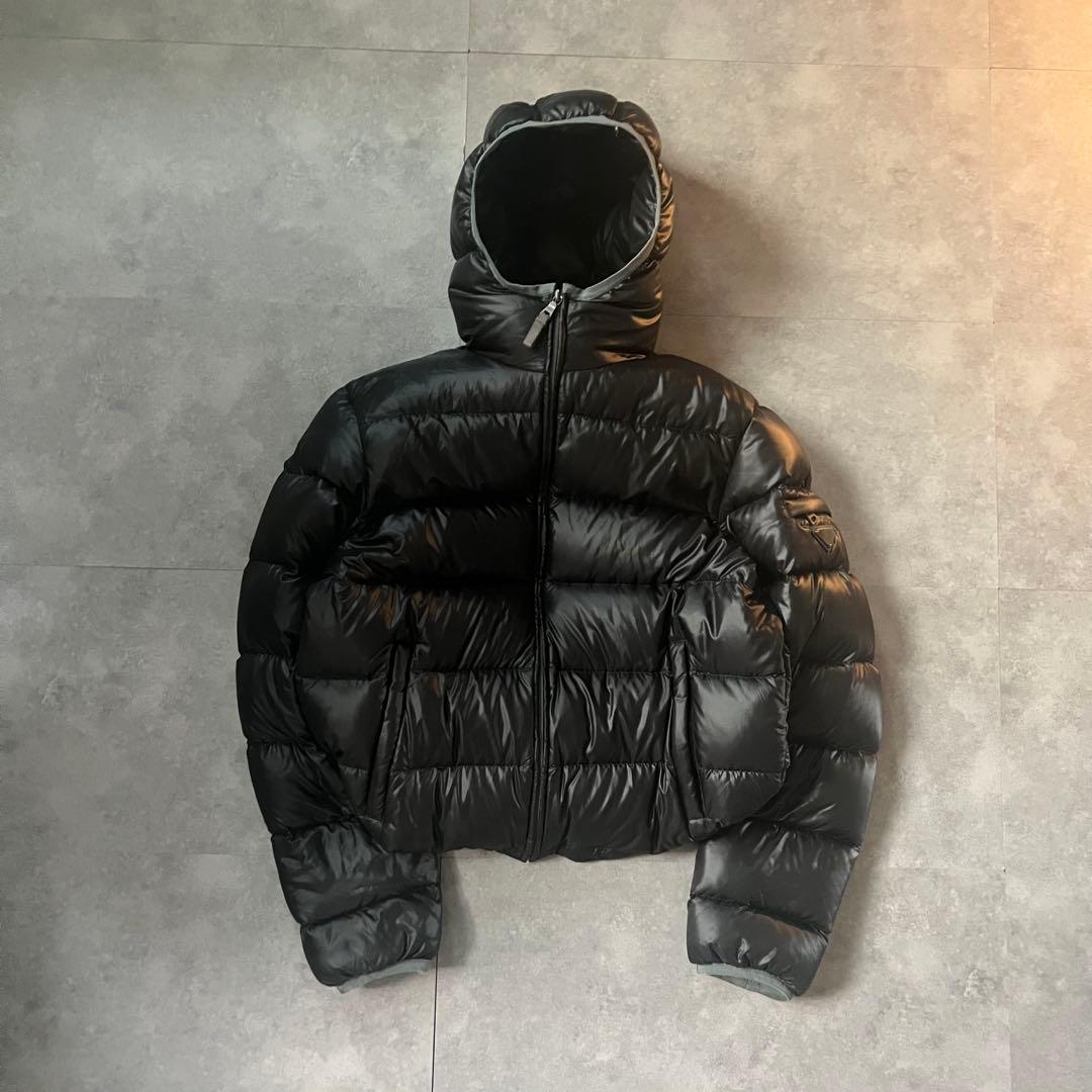 【⭐️超希少⭐️】PRADA プラダ　ダウンジャケット　黒　ブラック　M