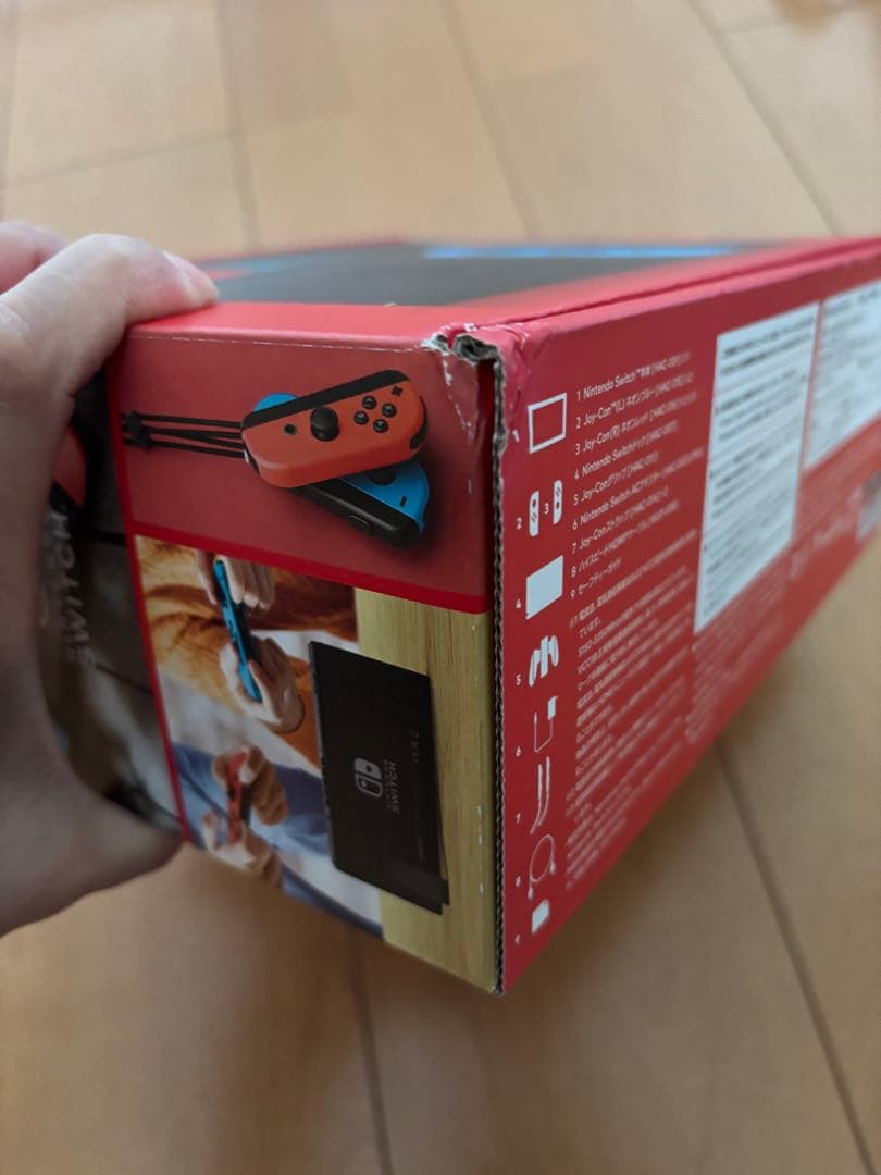 新品未開封 Nintendo Switch 本体 青/赤 Joy-Con付き