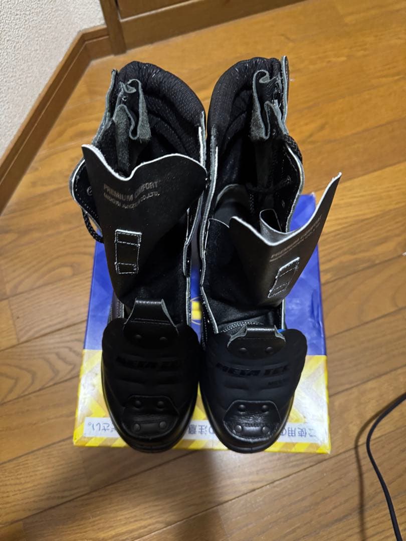 ミドリ安全 PRM230F 安全靴 26.0cm EEE