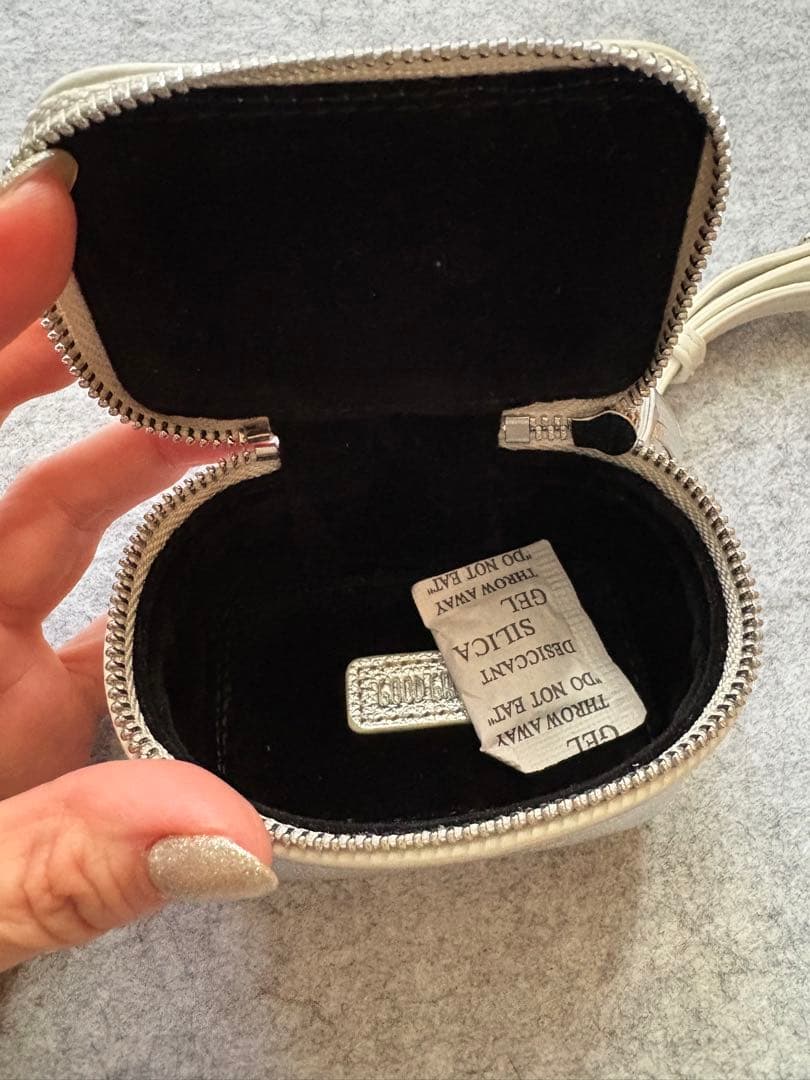 未使用品グッドグリーフ OPEN/CLOSEDMini チャーム　シルバー