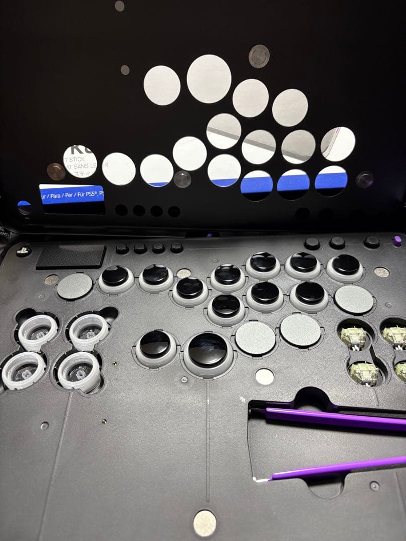 Victrix PRO KO アーケードスティック