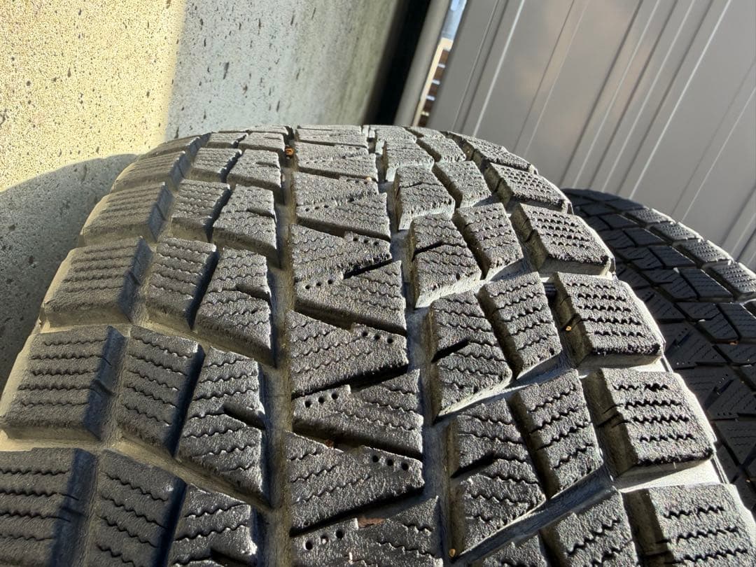 デリカd5 純正アルミ　スタッドレスセット売り