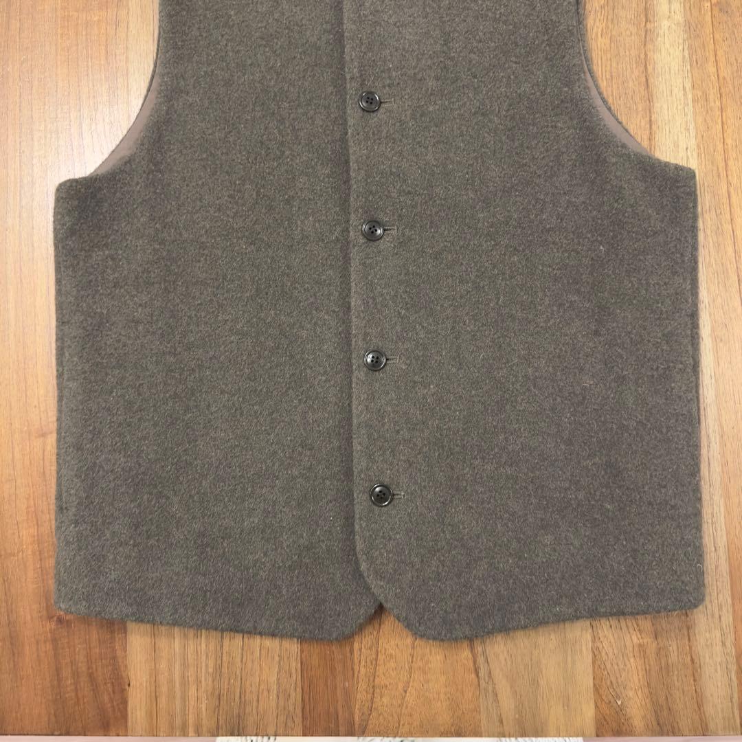 【美品】confect nestrobe ウールモッサークルーネックベスト