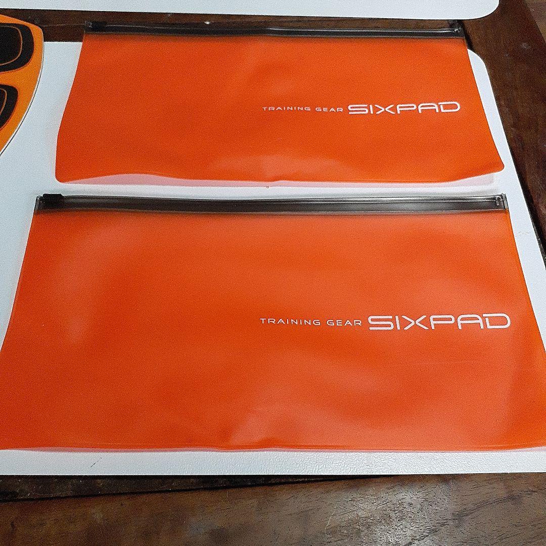 シックスパッドボディフィットとアブズフィット【２つは新品】