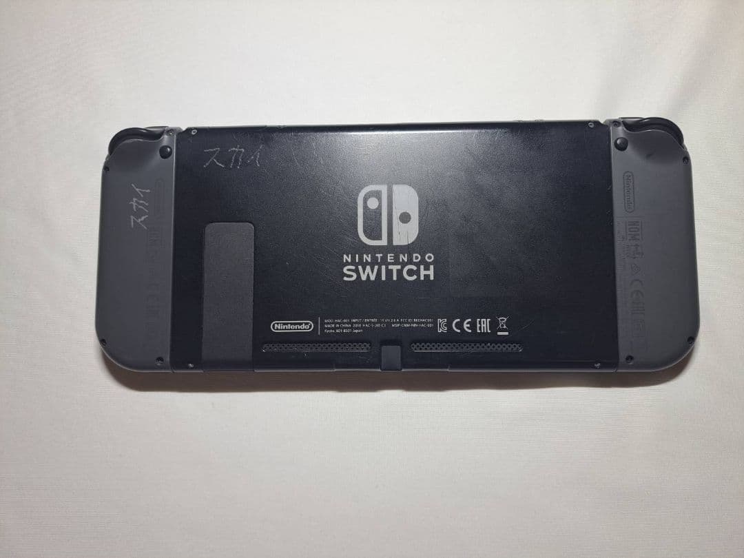 NINTENDO SWITCH 本体 ㉑ r