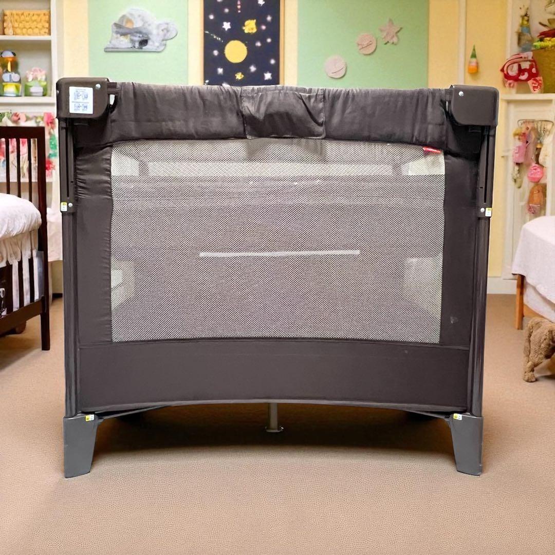 アップリカ ココネルエアープラス　COCONEL AIR PLUS ベビーベッド