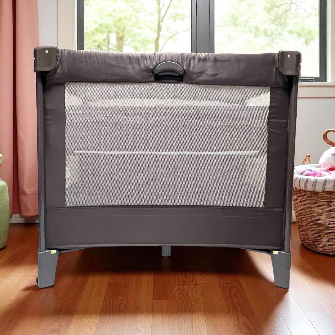 アップリカ ココネルエアープラス　COCONEL AIR PLUS ベビーベッド