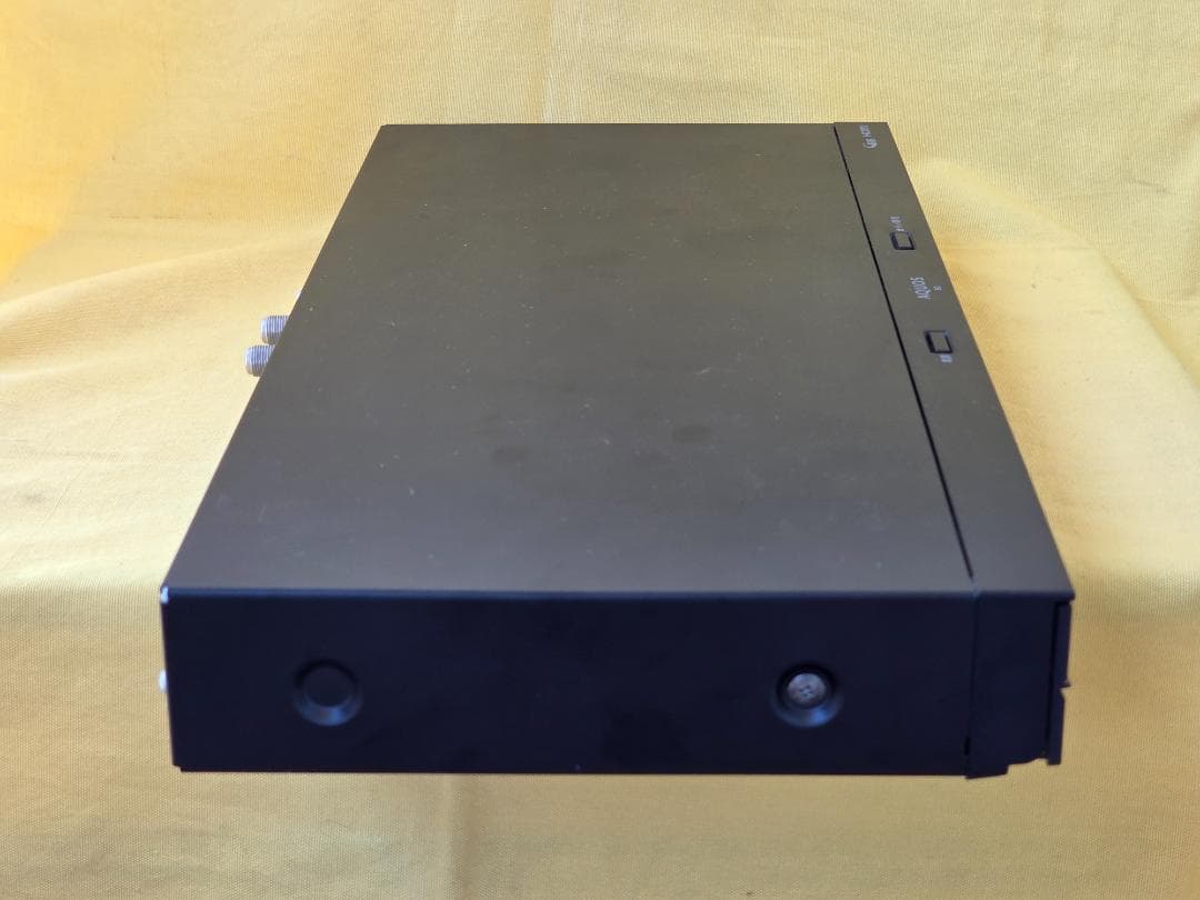 SHARP AQUOS BDレコーダー BD-NW500　2016年製 整備品