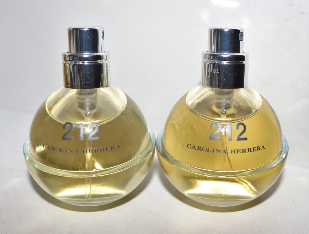 【レア品】 ❤️キャロライナ ヘレラ 212 オンアイス EDT 30ml×2