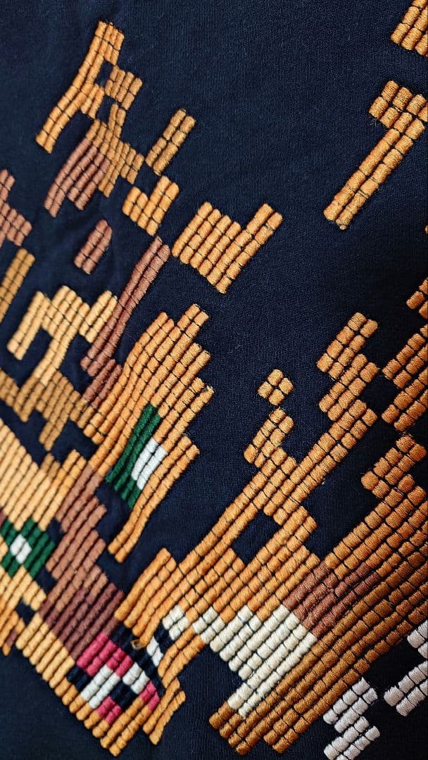 ゆずここしん様。マハリシ　Maharishi　刺繍入り　スウェット　トレーナー