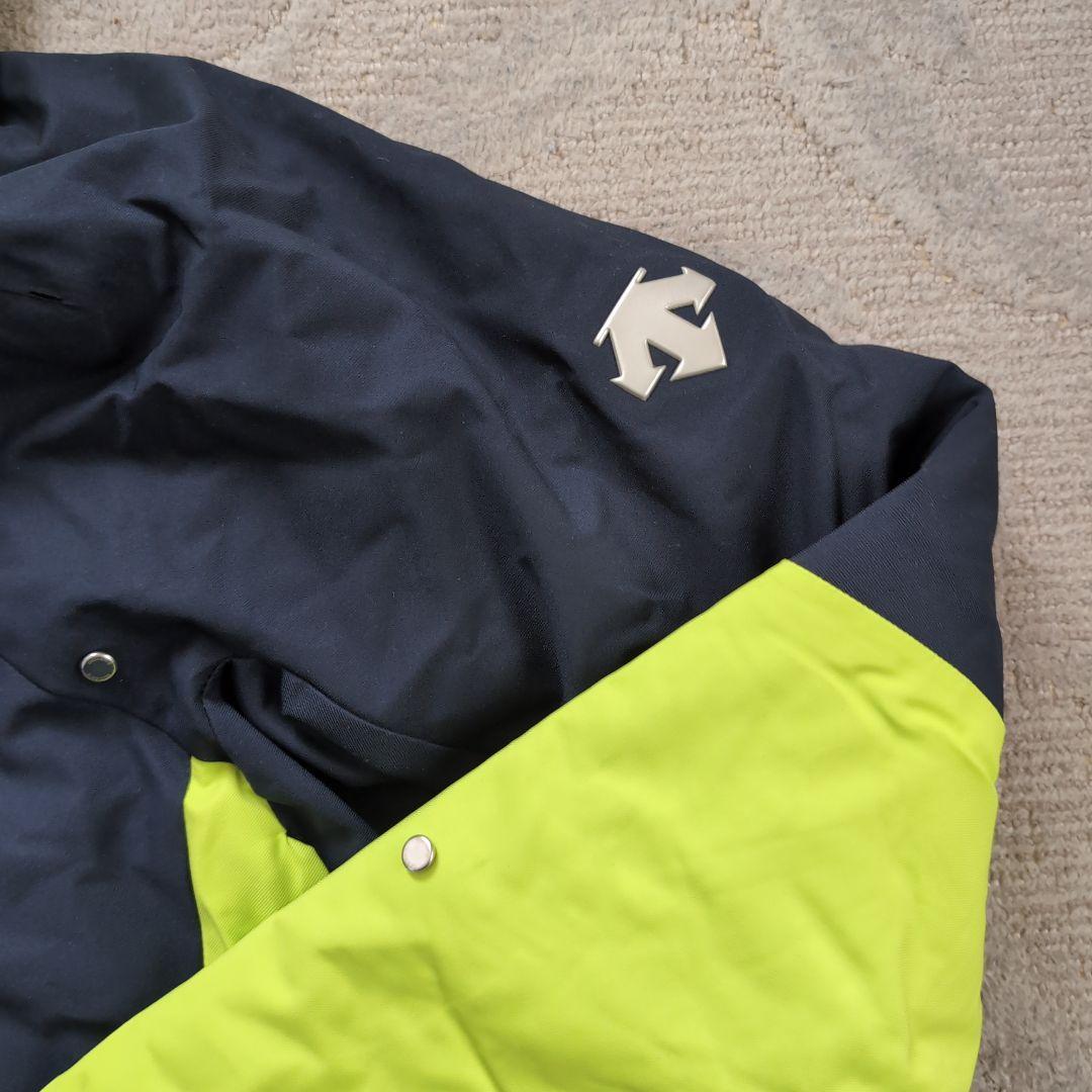 DESCENTE フード付きスキーウェア上下