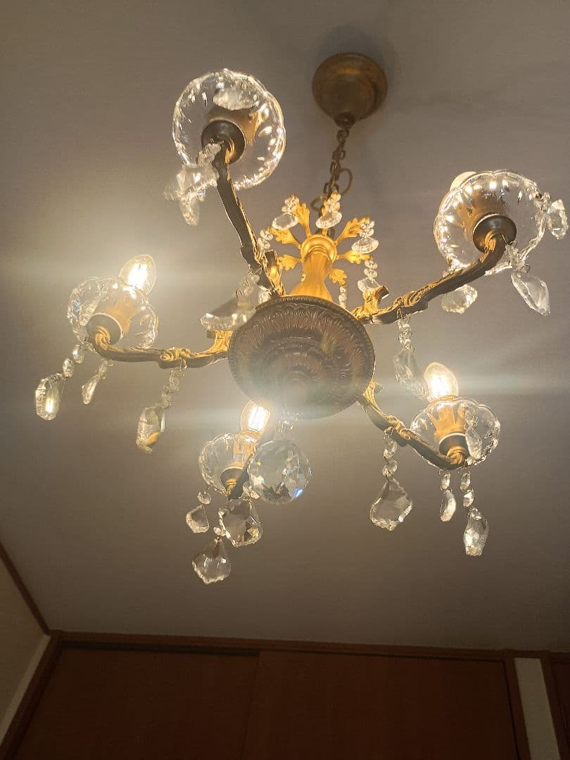 シャンデリア 5灯 ゴールド　LED電球付