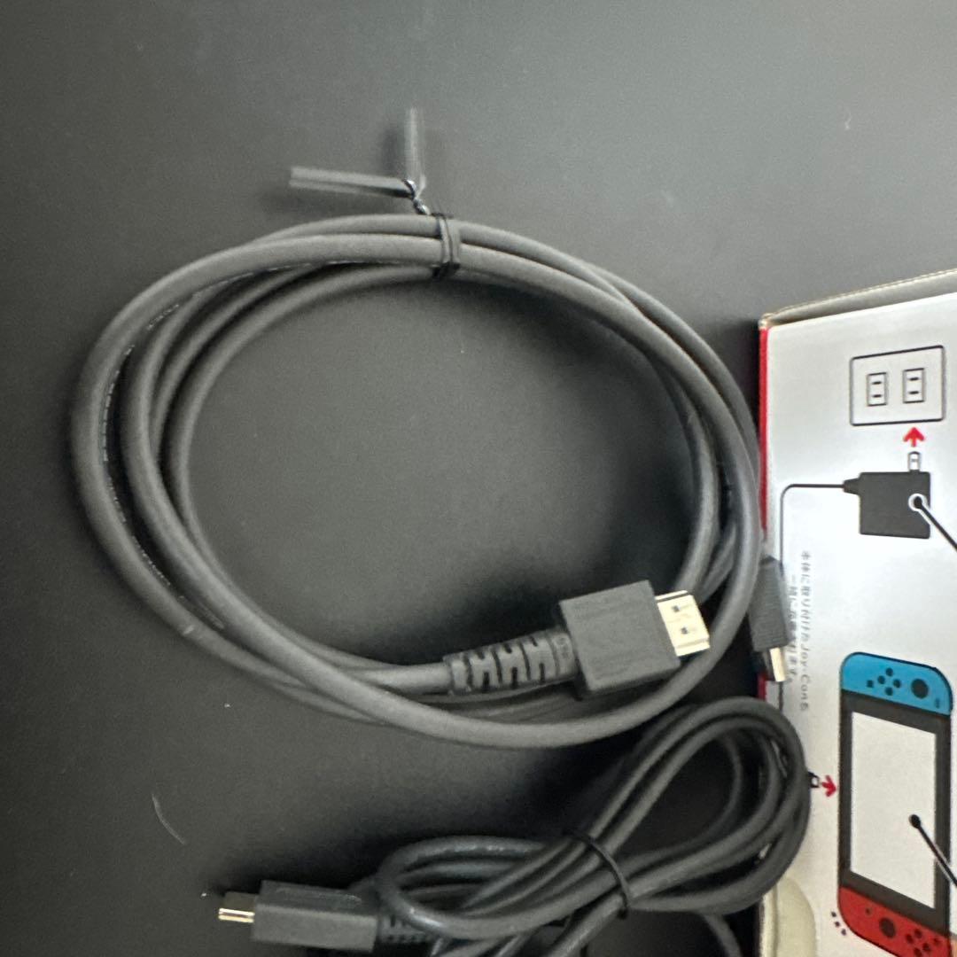 Nintendo Switch 本体（ドックは充電不可）