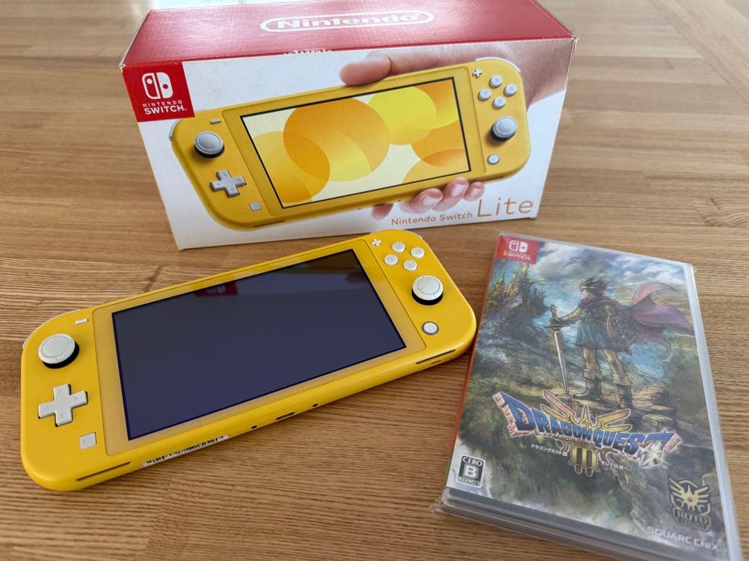 Nintendo Switch Lite イエロー 本体 + ドラクエIII