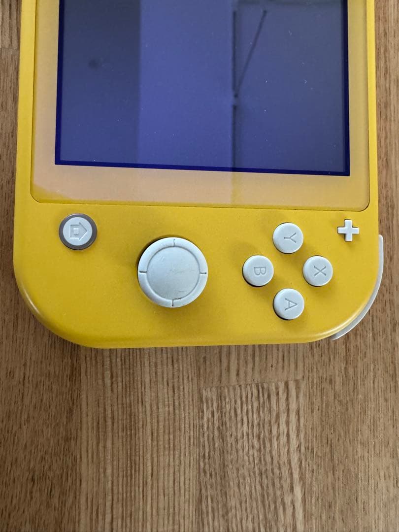 Nintendo Switch Lite イエロー 本体 + ドラクエIII