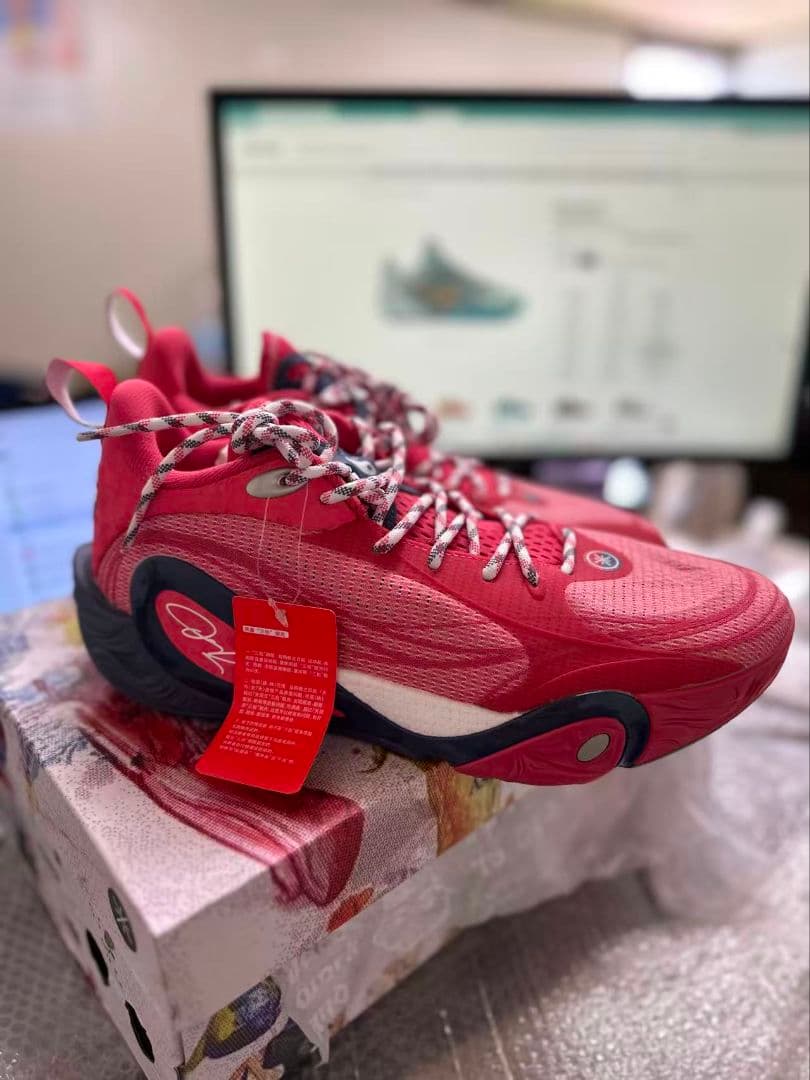 LI−NING Wade Dlo1\