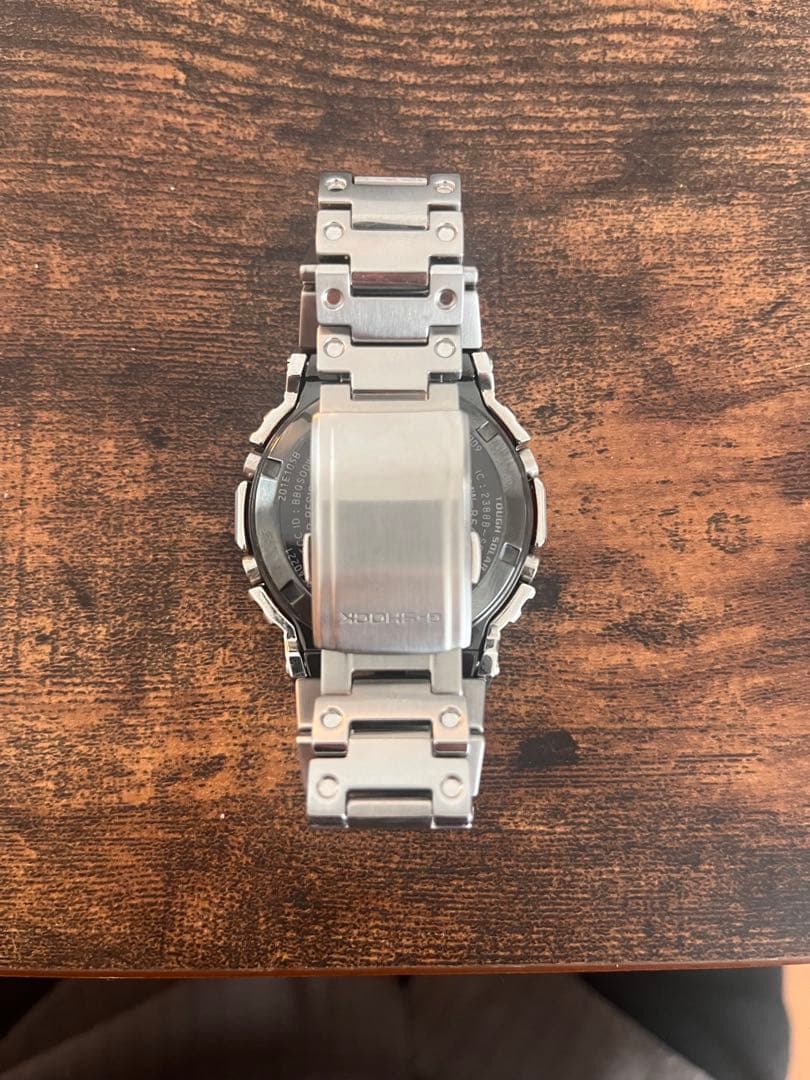 CASIO G-SHOCK シルバー腕時計