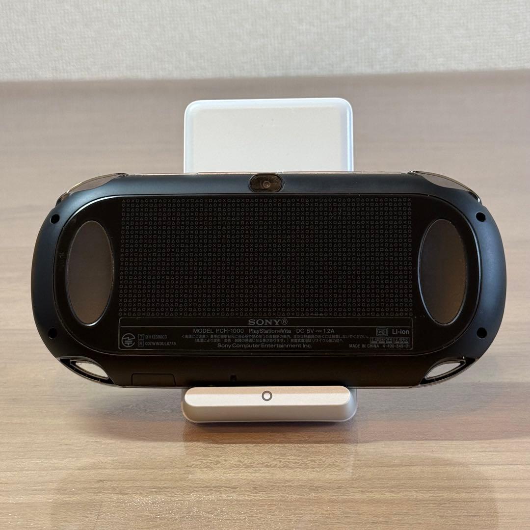 4-325 PSVITA PCH-1000 クリスタル・ブラック